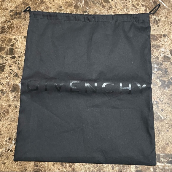 Givenchy Dust Bag - Picture 1 of 2